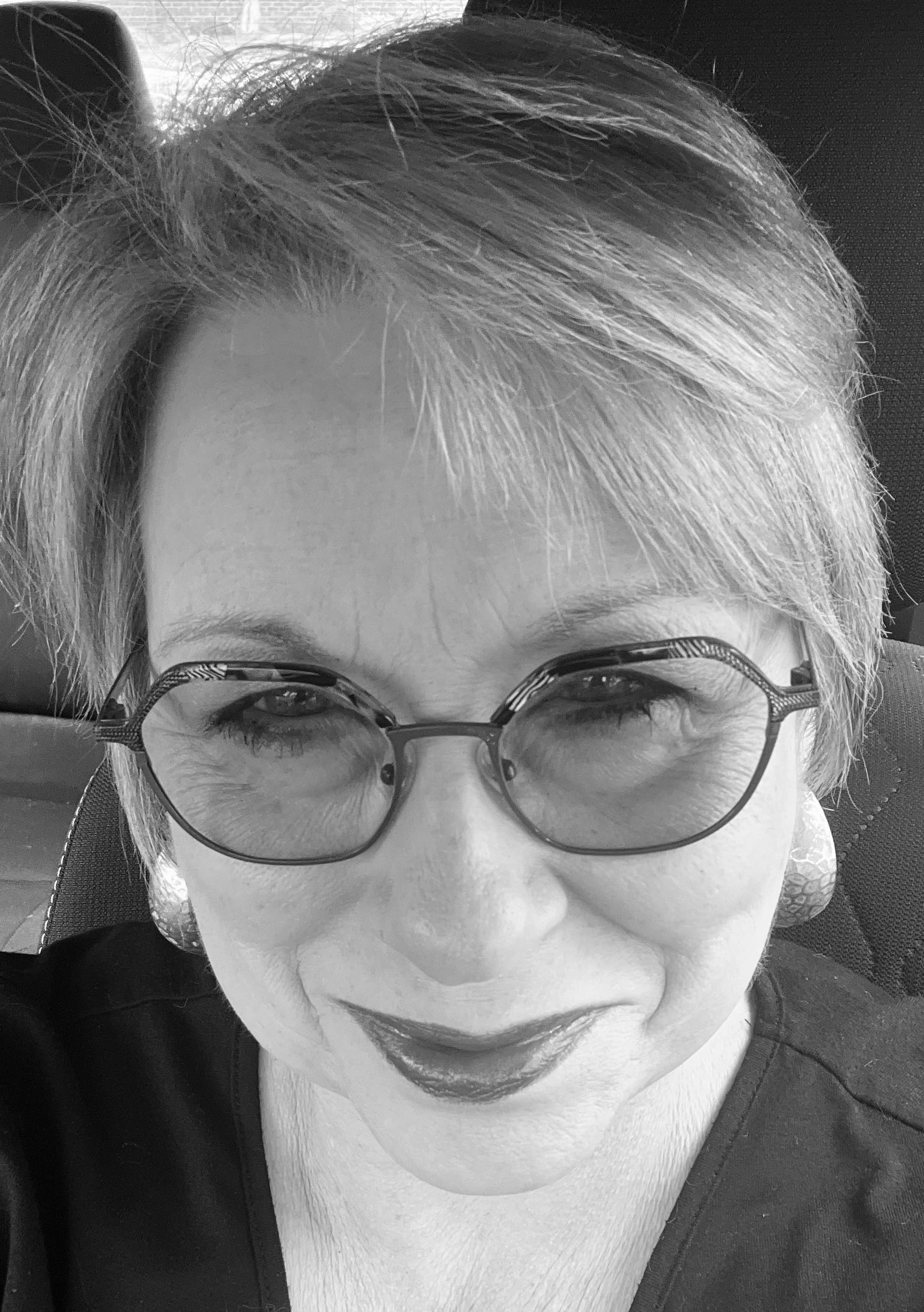 "Tennessee Interlude," A One Act Essay in Five Scenes, by Cindy Sams